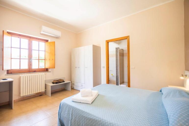 Hotel La Fattoria Sul Mare Capo Vaticano Rum bild