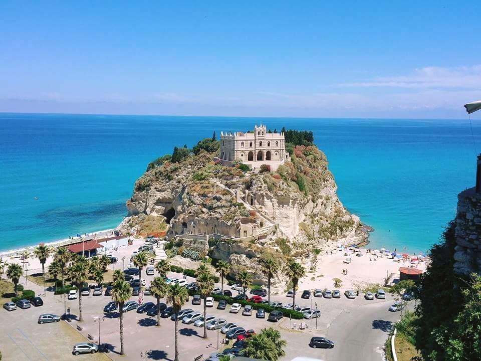 Hotel La Fattoria Sul Mare Capo Vaticano Exteriör bild